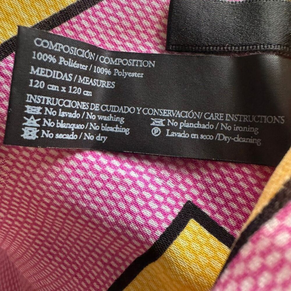 TOUS Barcelona Bear Print Scarf Swim Wrap Pop Art Sarong Cover-Up Resort Wear - Picture 5 of 5